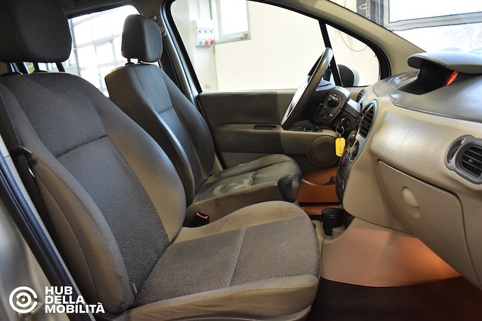 RENAULT Modus 1.2 16V Luxe Privilège